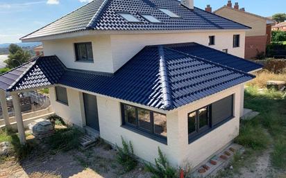 Vista exterior de Casa o xalet en venda en Els Pallaresos amb Aire condicionat, Calefacció i Jardí privat