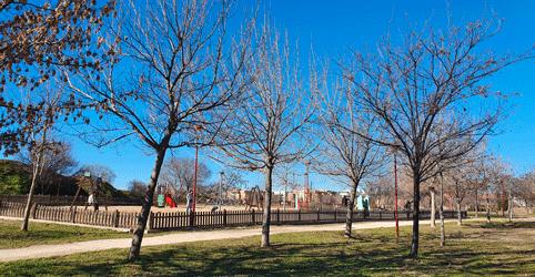 Foto 4 de Casa adosada en venda a Calle Ramón Gómez de la Serna, Los Hueros, Villalbilla