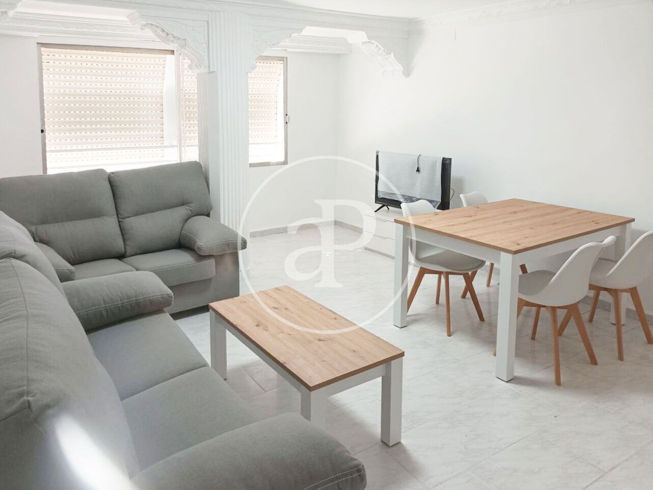 Sala d'estar de Pis en venda en  Valencia Capital amb Calefacció, Moblat i Balcó