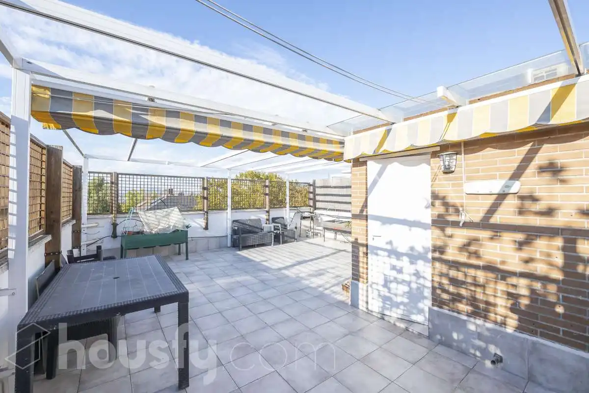 Flat for rent in Avenida de Madrid, Santa Bárbara - La Zaporra