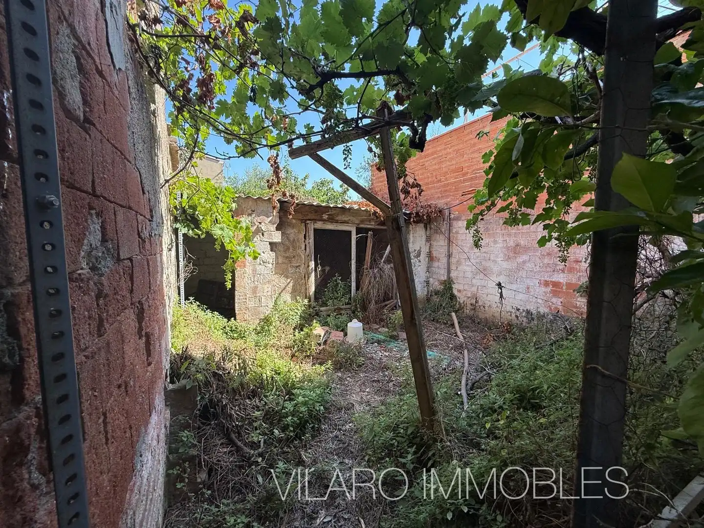 Detached homes for sale in Sabadell  with Private garden and Storage room