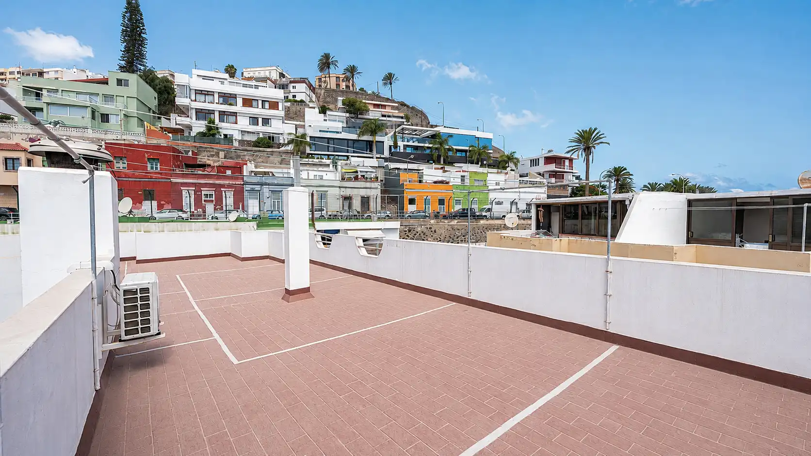 Terrasse von Wohnung zum Verkauf in Las Palmas de Gran Canaria mit Klimaanlage, Abstellraum und Möbliert