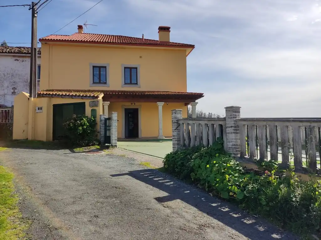 Detached house for sale in Cedeira, imagen 2
