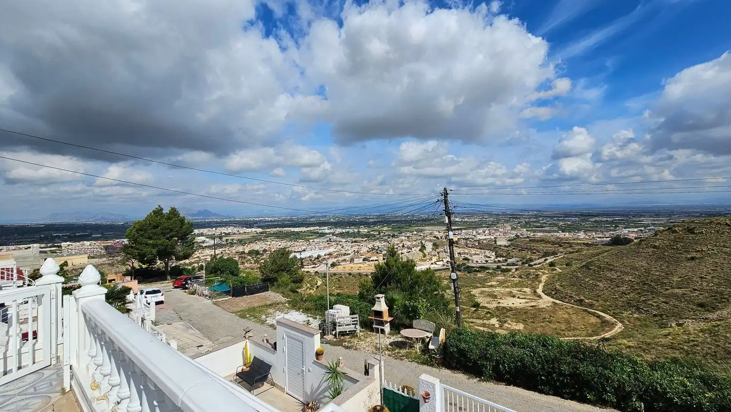 Vista exterior de Casa o xalet en venda en Rojales amb Aire condicionat, Terrassa i Traster
