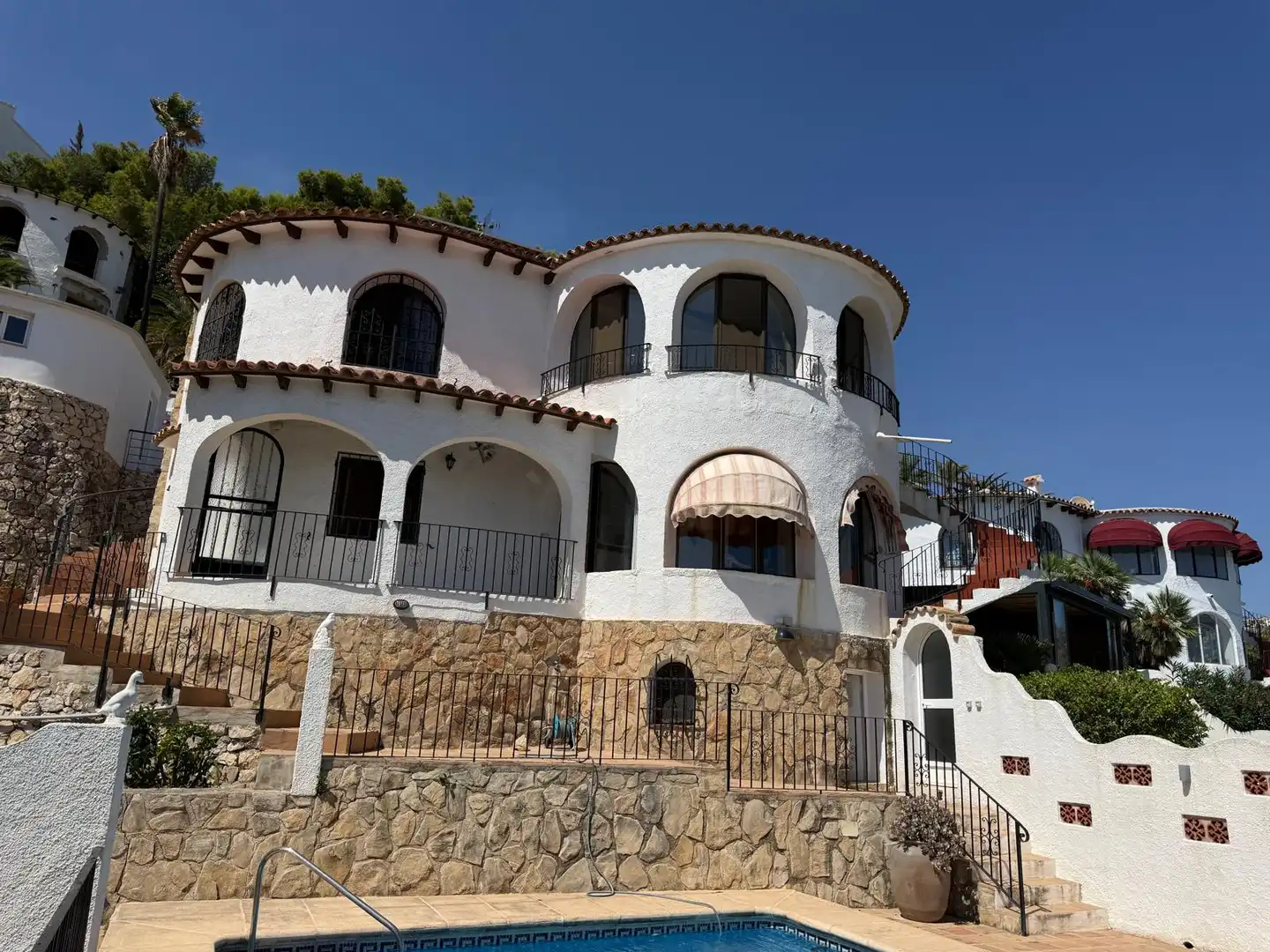 Vista exterior de Casa o xalet en venda en Benissa amb Aire condicionat, Calefacció i Jardí privat