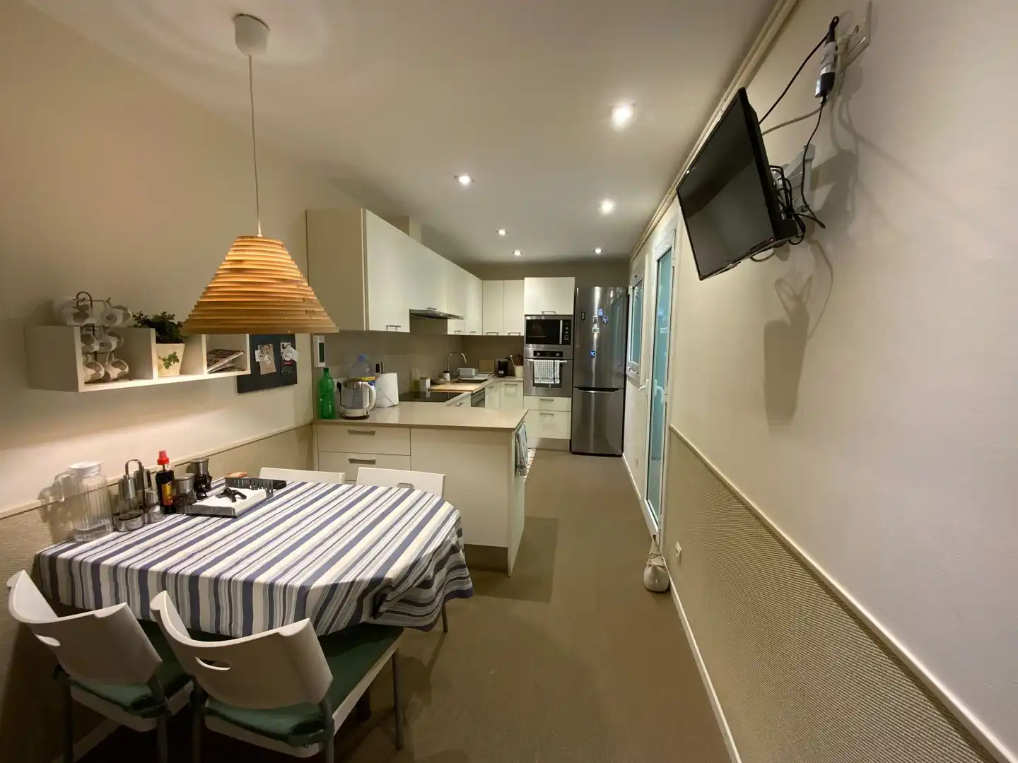 Kitchen of Flat for sale in Sant Vicenç de Montalt  with Air Conditioner, Heating and Storage room