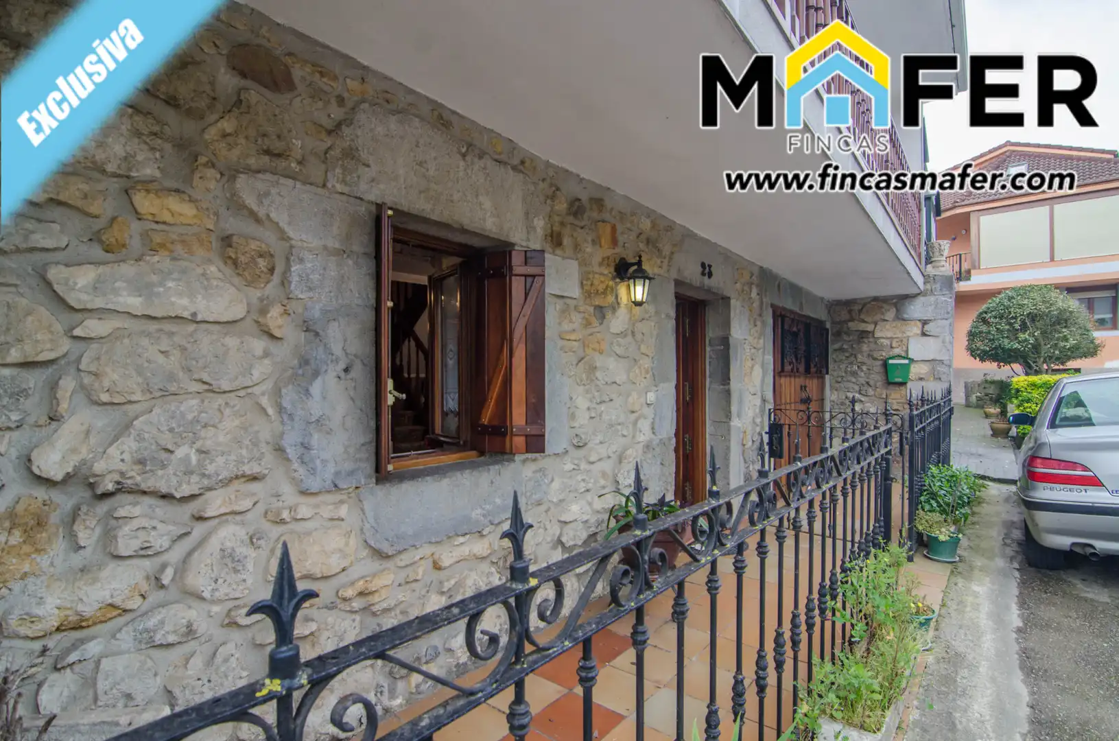 Vista exterior de Casa adosada en venta en Ruesga con Calefacción, Parquet y Balcón