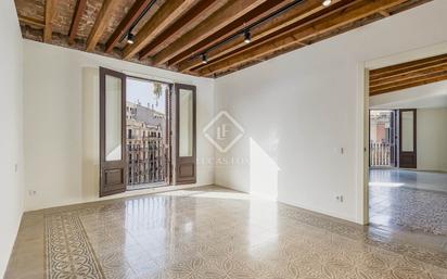 Flat for sale in  Barcelona Capital  with Air Conditioner, Heating and Terrace