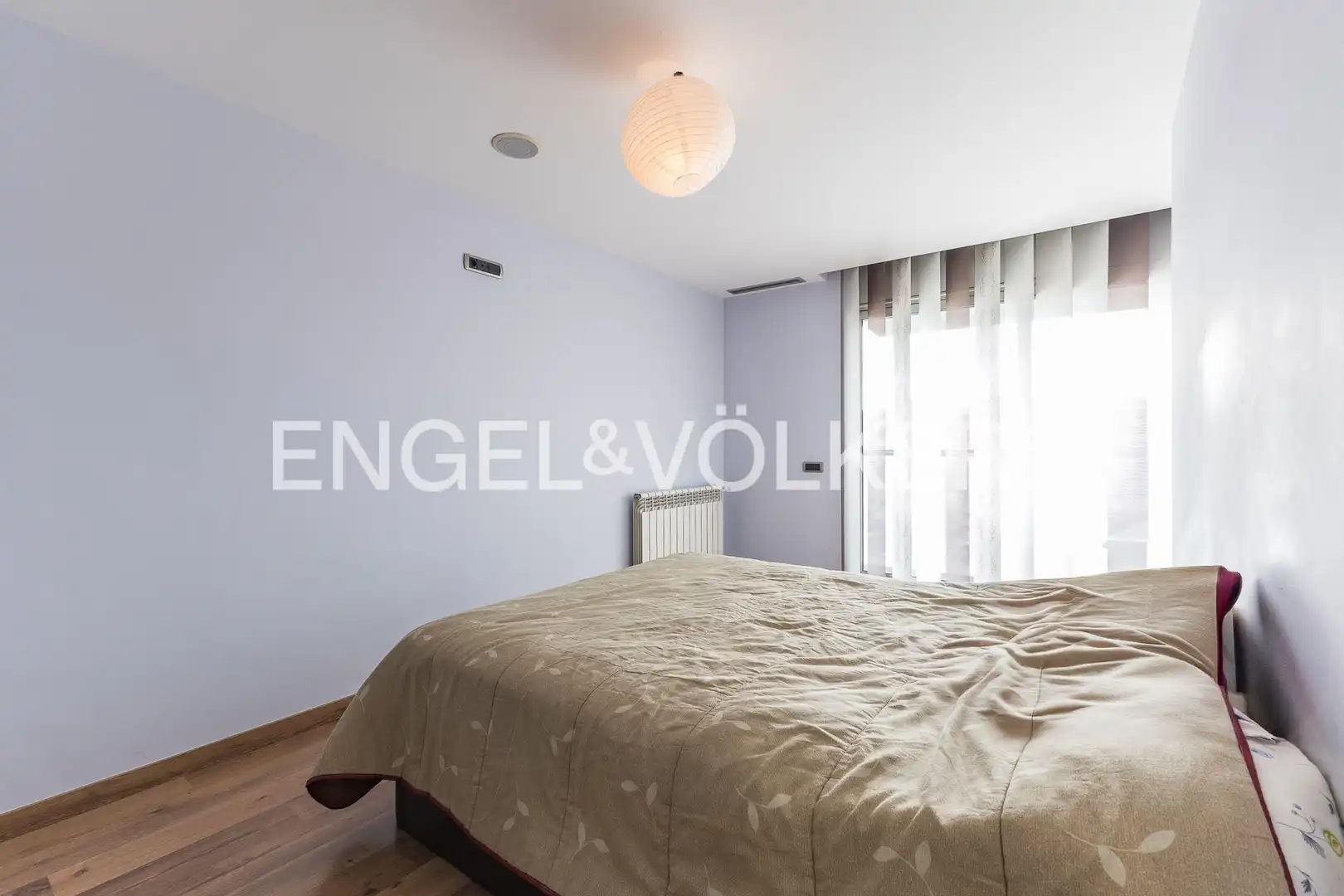 Habitación de Casa o chalet en venta en El Prat de Llobregat con Aire acondicionado, Calefacción y Jardín privado