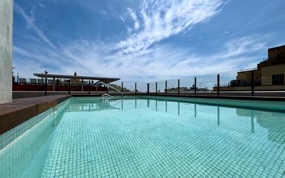 Piscina de Pis en venda en  Barcelona Capital amb Aire condicionat, Calefacció i Parquet