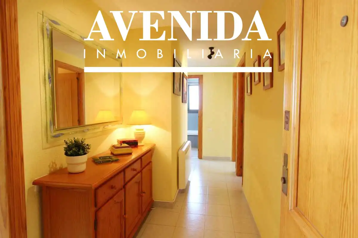 Apartamento con piscina en venta en Gibraltar 13, imagen 18