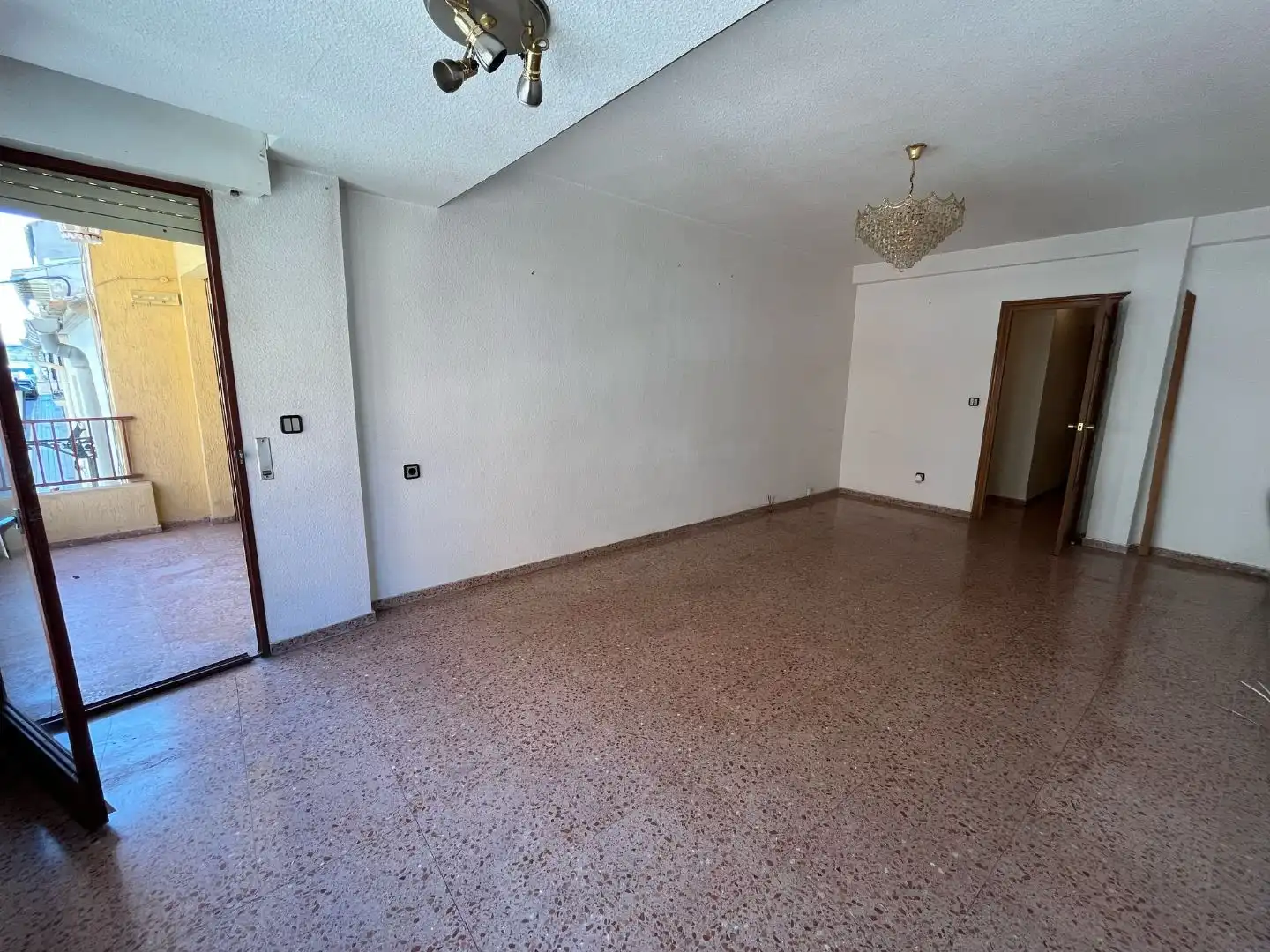 Flat with garden for sale in Calle Maestre Domènec 32, imagen 15