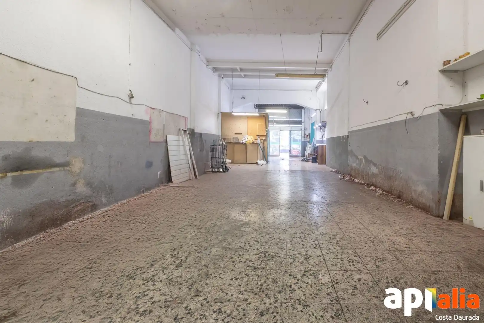 Business premises for sale in Carrer Reial, imagen 6