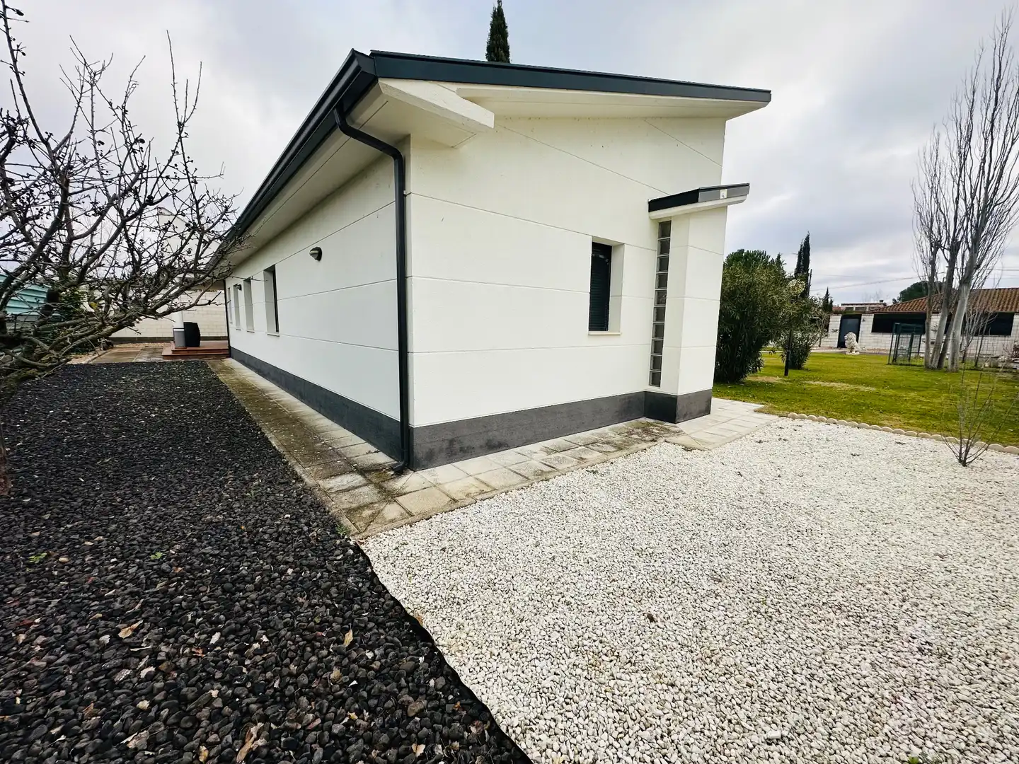 Vista exterior de Casa o chalet en venta en Mojados con Calefacción, Jardín privado y Terraza