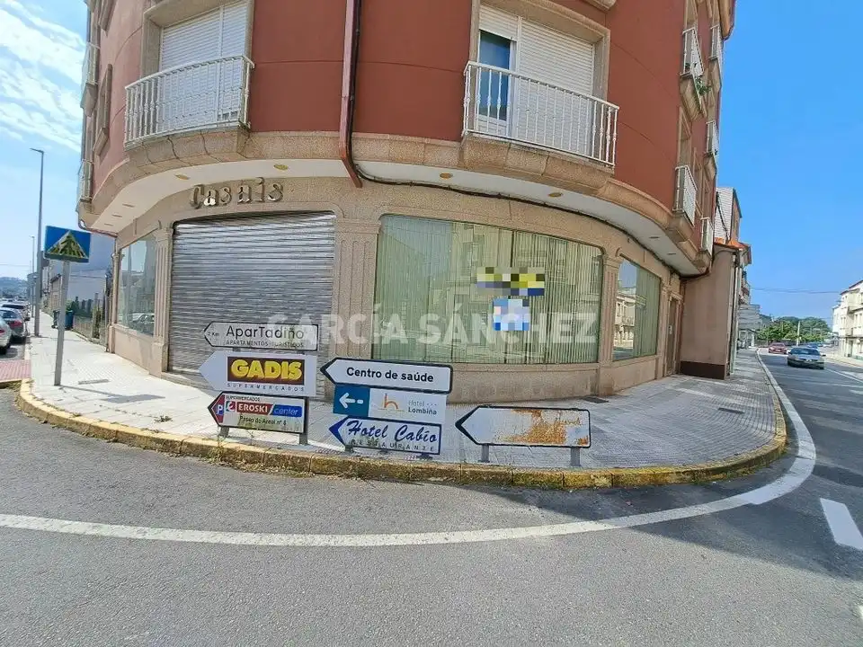 Local comercial en venda a Estrada Gasset 60, imagen 4