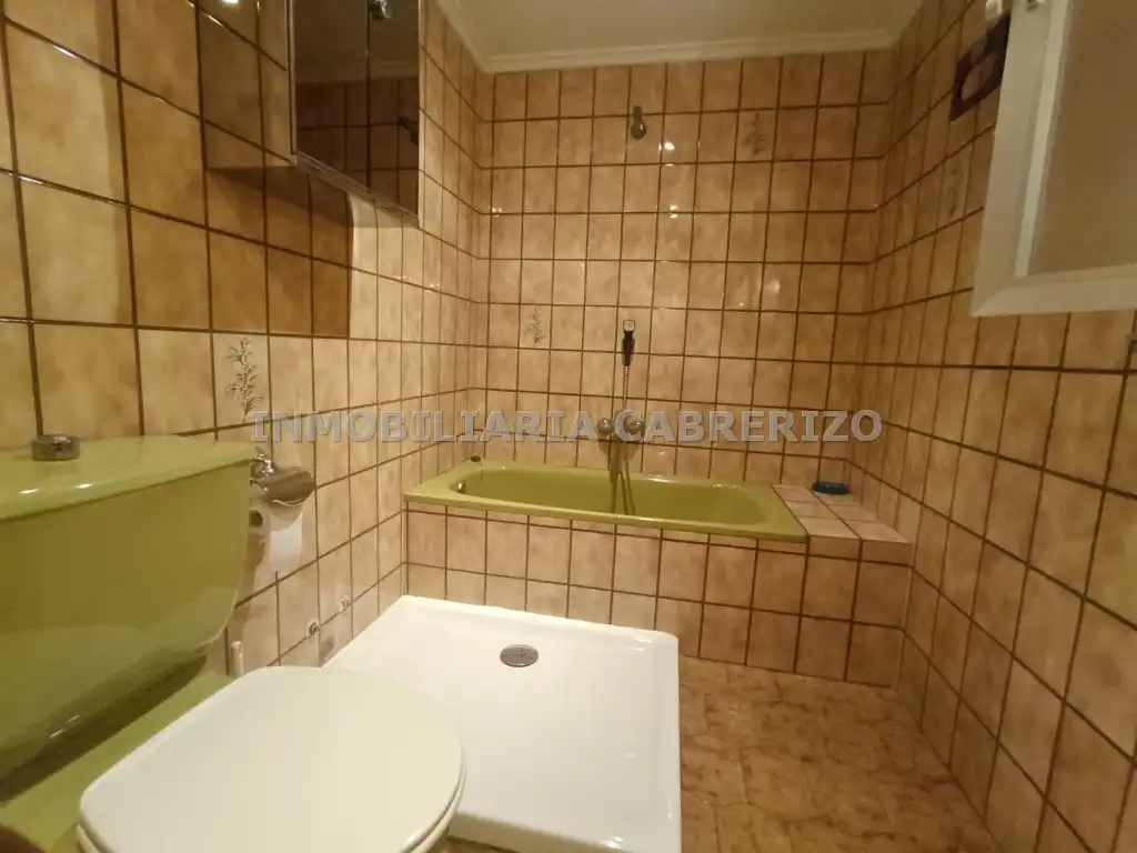 Bathroom of Flat for sale in Entrena  with Heating, Terrace and Storage room