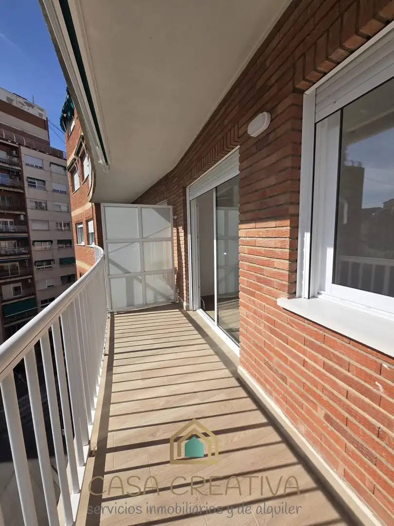 Terrassa de Pis de lloguer en Gandia amb Aire condicionat, Calefacció i Terrassa