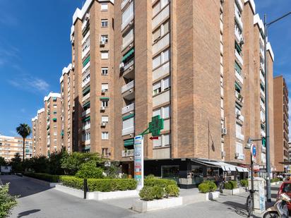 Exterior view of Apartment for sale in  Granada Capital  with Heating, Private garden and Parquet flooring