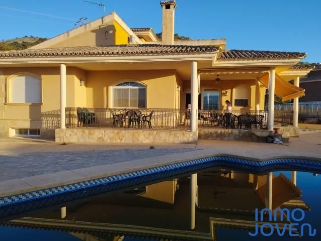 Piscina de Casa o xalet de lloguer en Benidorm amb Aire condicionat, Jardí privat i Terrassa