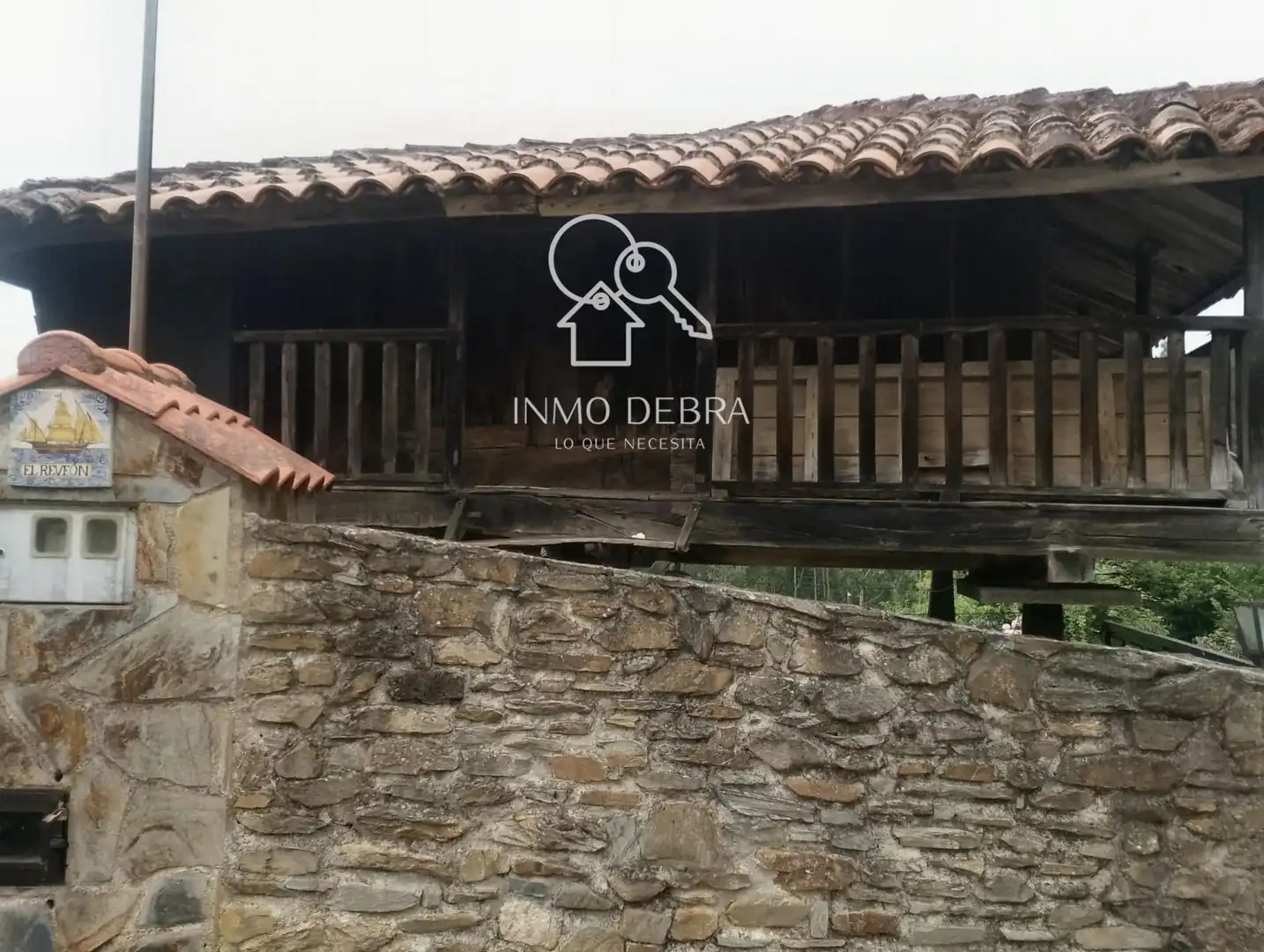Einfamilien-Reihenhaus zum Verkauf in Cudillero mit Heizung, Privatgarten und Terrasse
