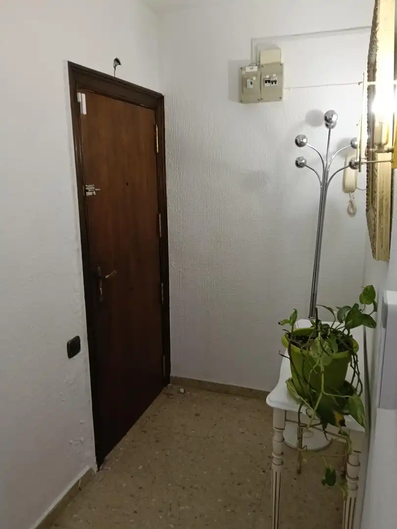 Bany de Pis en venda en Alicante / Alacant amb Aire condicionat, Terrassa i Moblat