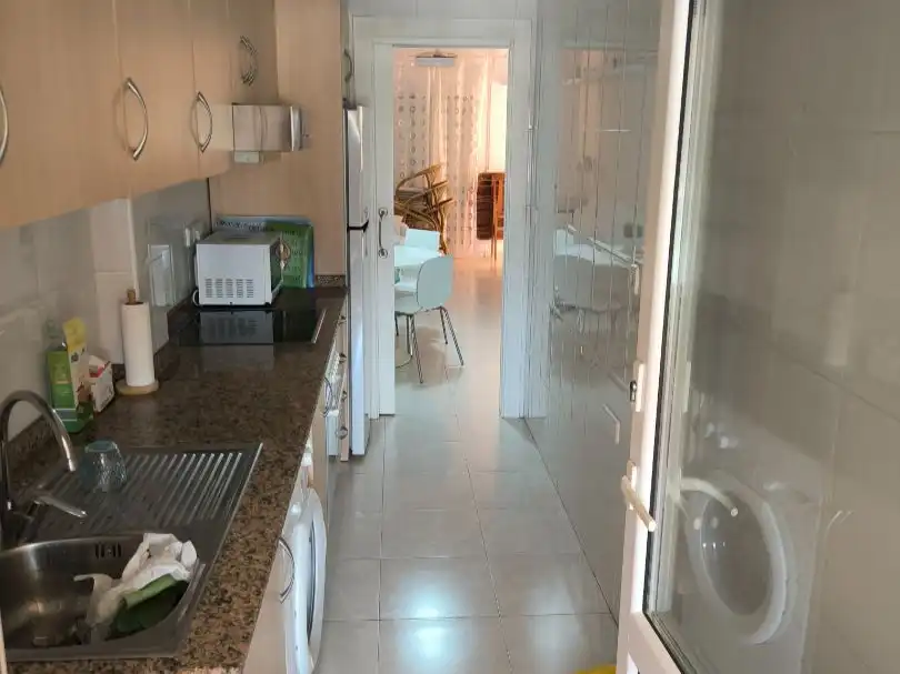 Cuina de Apartament en venda en La Manga del Mar Menor amb Aire condicionat i Terrassa