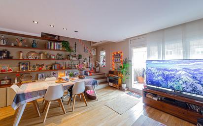 Living room of Attic for sale in  Barcelona Capital  with Air Conditioner, Heating and Parquet flooring