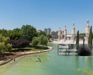 Exterior view of Building for sale in  Barcelona Capital