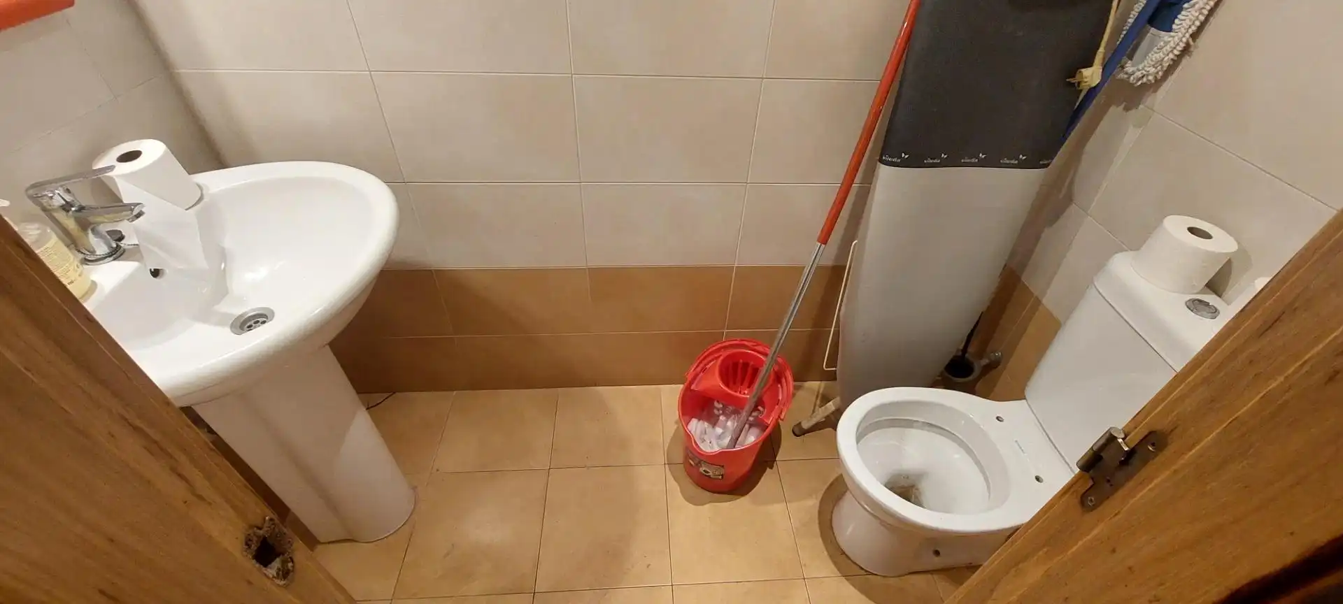 Baño de Piso en venta en Piélagos con Jardín privado, Terraza y Trastero