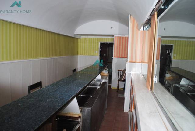 Local comercial en Venta en Calle República de Colombia en Zona Playa