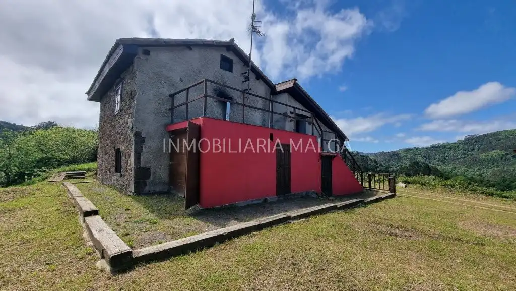 Vista exterior de Casa o chalet en venta en Colunga con Jardín privado, Parquet y Terraza