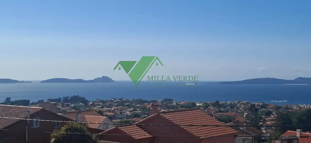 Casa o chalet en venta en Vigo  con Calefacción, Terraza y Trastero