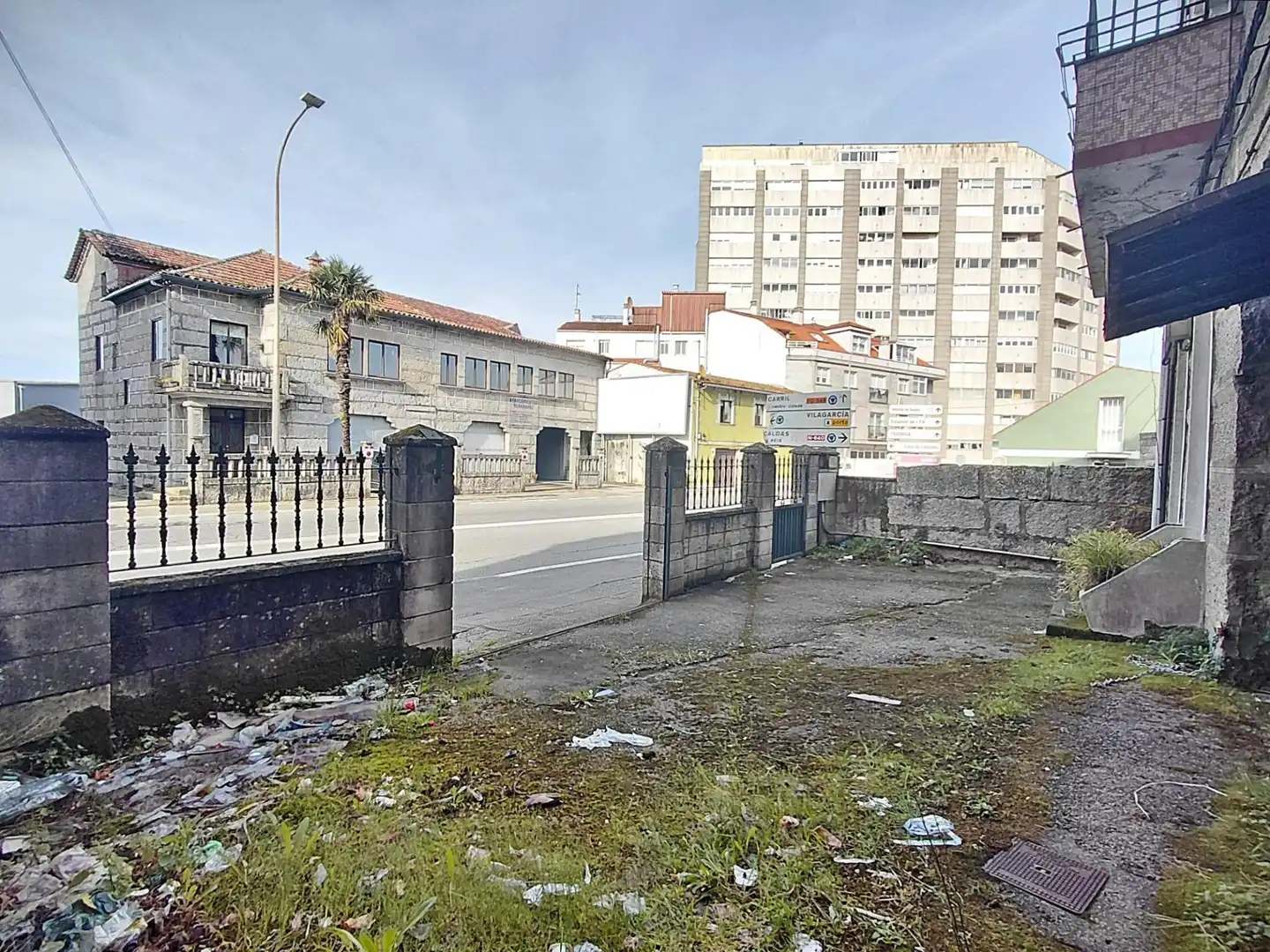Exterior view of Commercial properties for sale in Vilagarcía de Arousa  with Terrace