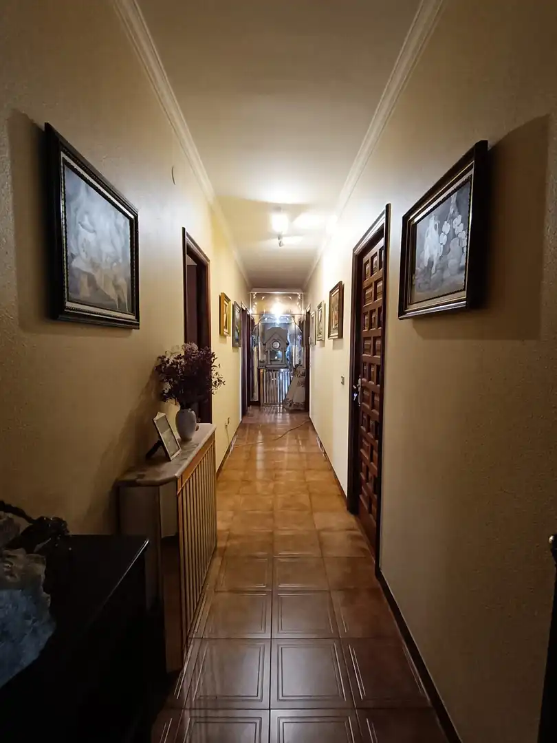 Casa o xalet en venda en Pontevedra Capital  amb Calefacció, Jardí privat i Parquet
