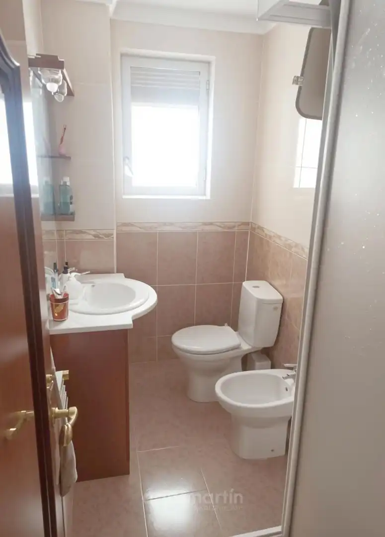 Bathroom of Flat for rent in Salamanca  with Heating, Furnished and Oven