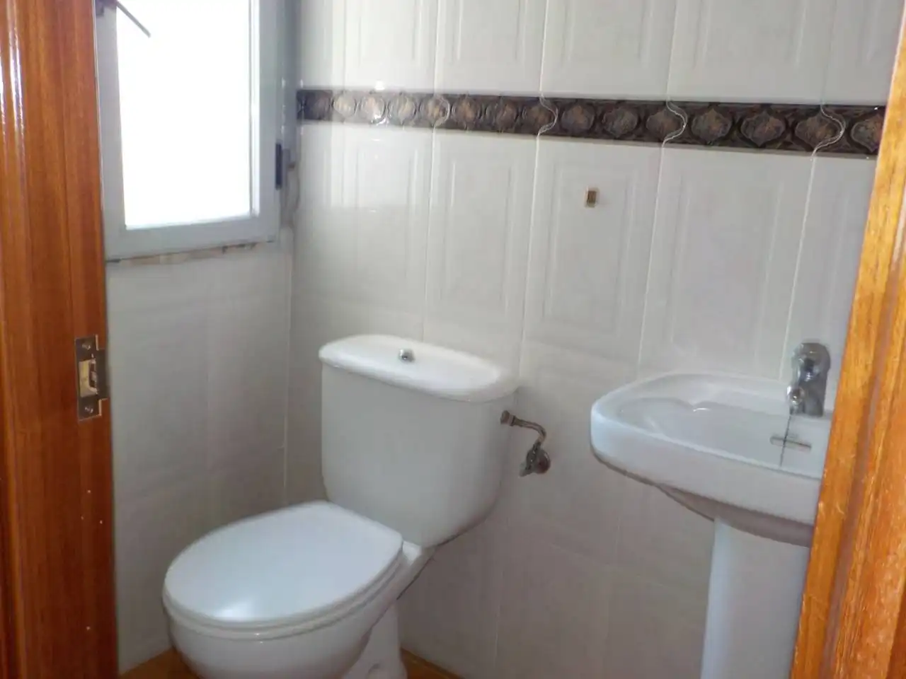 Badezimmer von Wohnung zum Verkauf in Ciudad Rodrigo mit Heizung, Abstellraum und Balkon