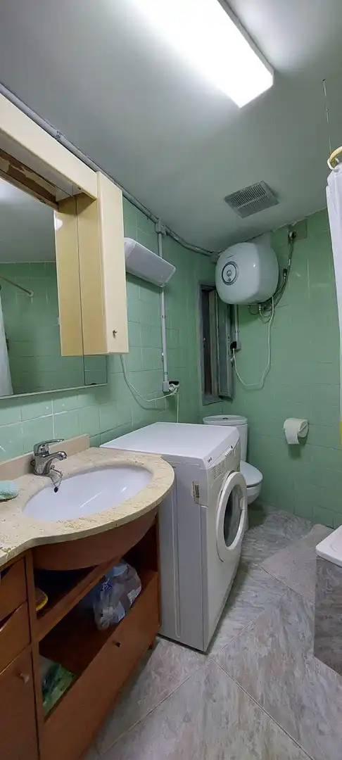 Baño de Piso en venta en Salou con Terraza, Amueblado y Piscina comunitaria