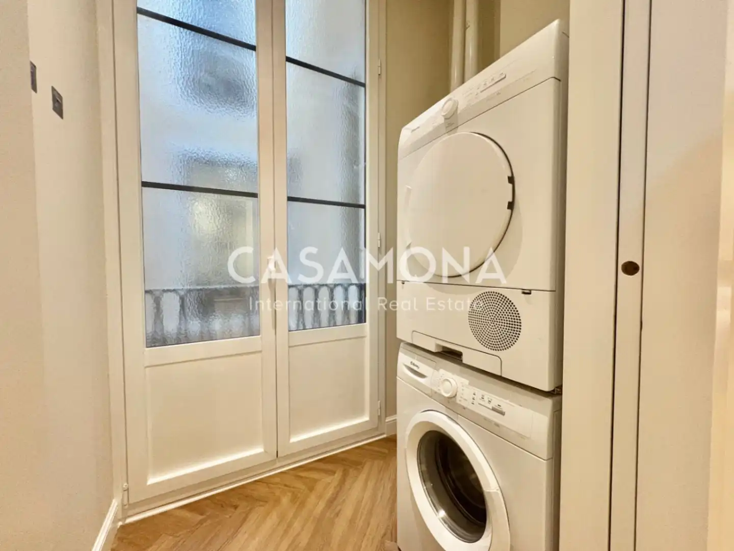 Dormitori de Apartament en venda en Barcelona amb Aire condicionat, Calefacció i Terrassa