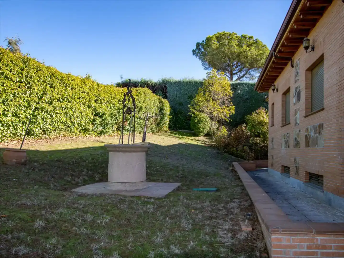Jardín de Casa o chalet en venta en Boadilla del Monte con Aire acondicionado, Piscina y Balcón
