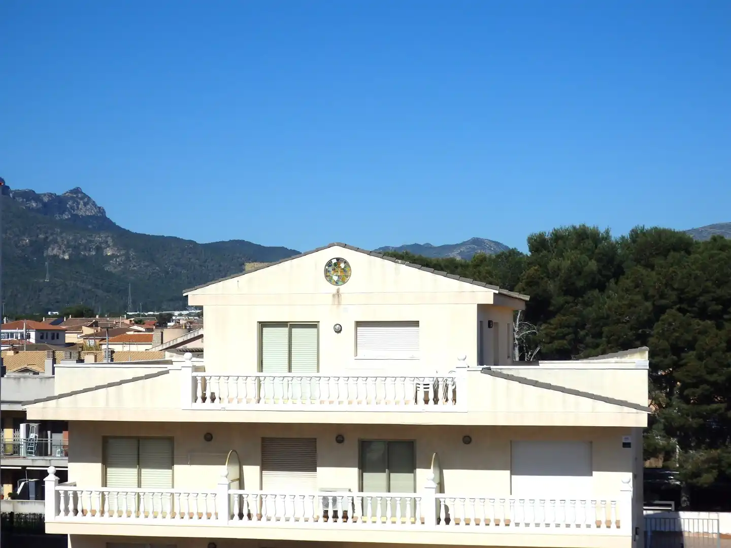 Außenansicht von Maisonette zum Verkauf in Mont-roig del Camp mit Terrasse, Abstellraum und Möbliert