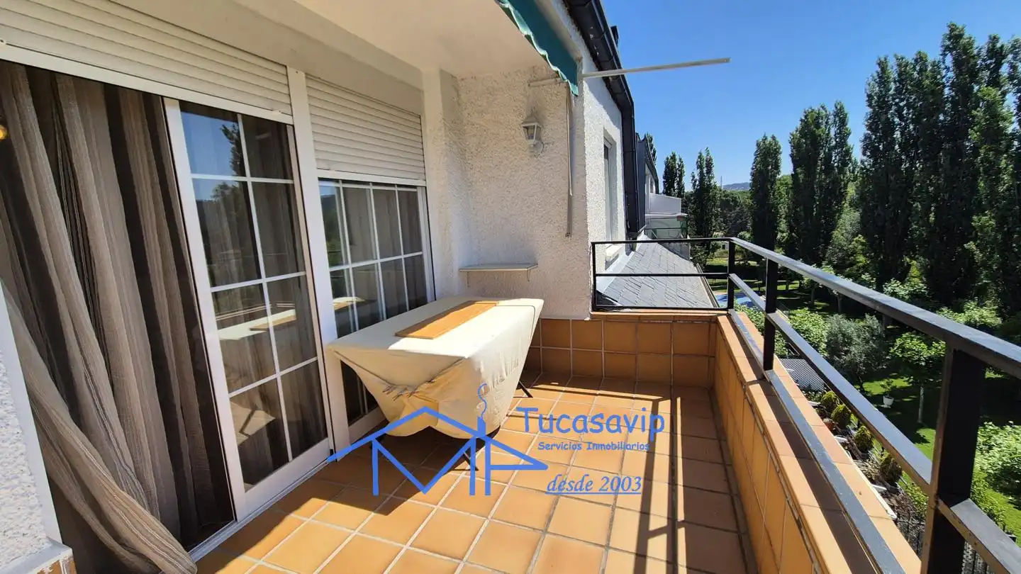 Terraza de Piso en venta en Pelayos de la Presa con Terraza y Piscina