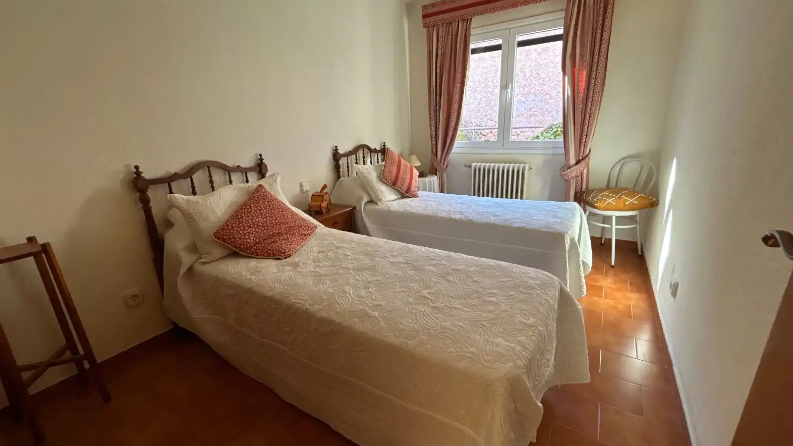 Schlafzimmer von Einfamilien-Reihenhaus zum Verkauf in  Palma de Mallorca mit Klimaanlage, Heizung und Terrasse