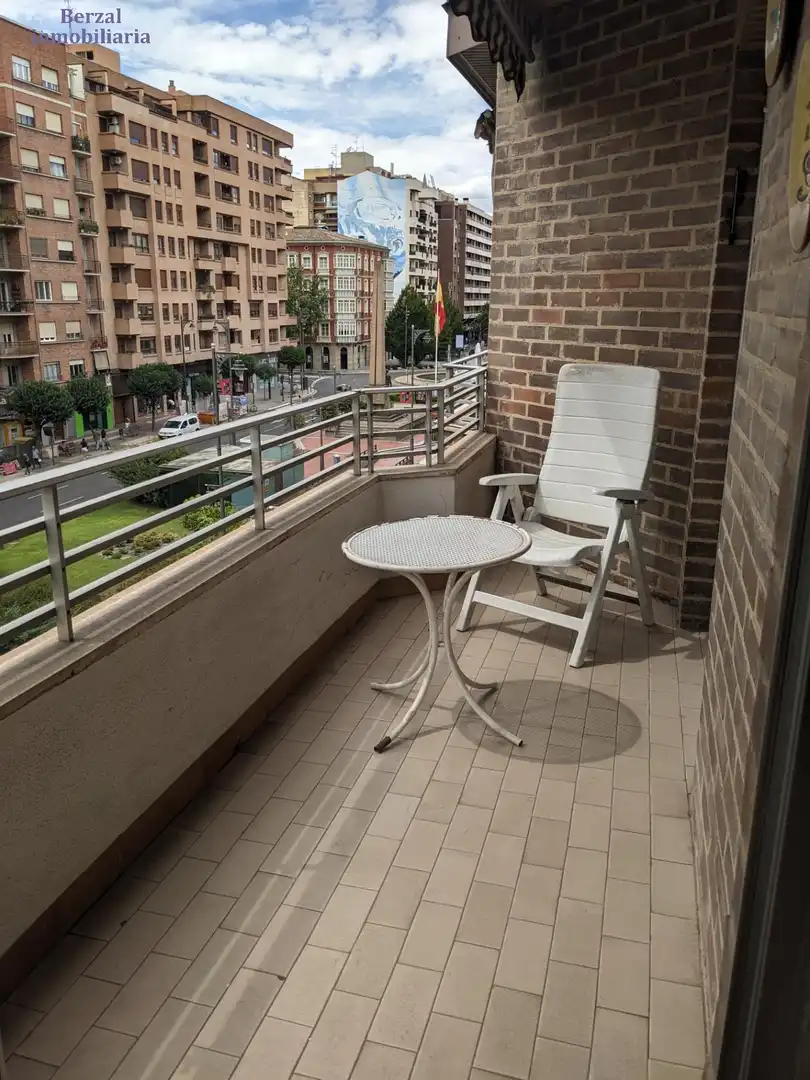 Terrassa de Pis en venda en  Logroño amb Calefacció i Terrassa