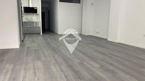 Foto 5 de Piso en venta en Calle Balaguer, Ca n'Oriac, Sabadell