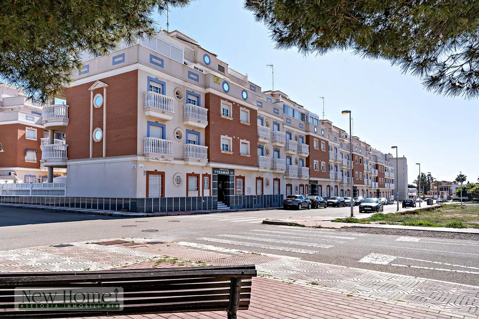 Exterior view of Flat for sale in Roquetas de Mar  with Terrace, Swimming Pool and Furnished