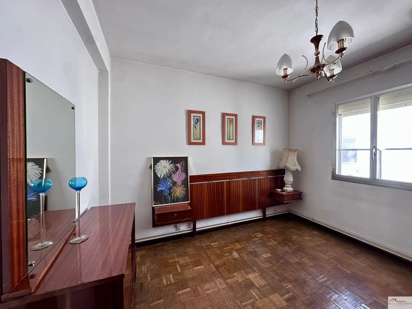 Sala d'estar de Pis en venda en Madrid amb Calefacció i Terrassa
