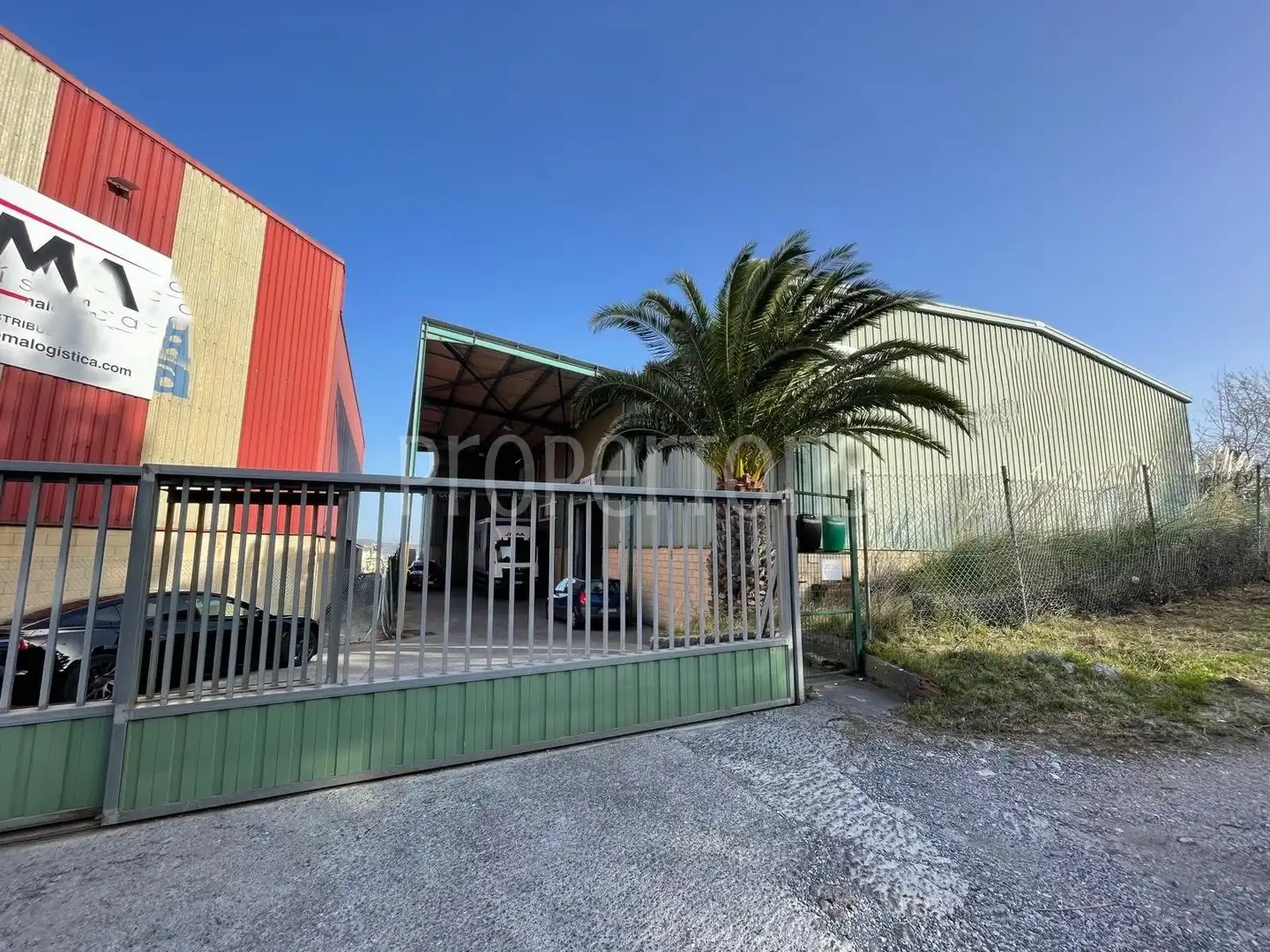 Industrial building for sale in N/A