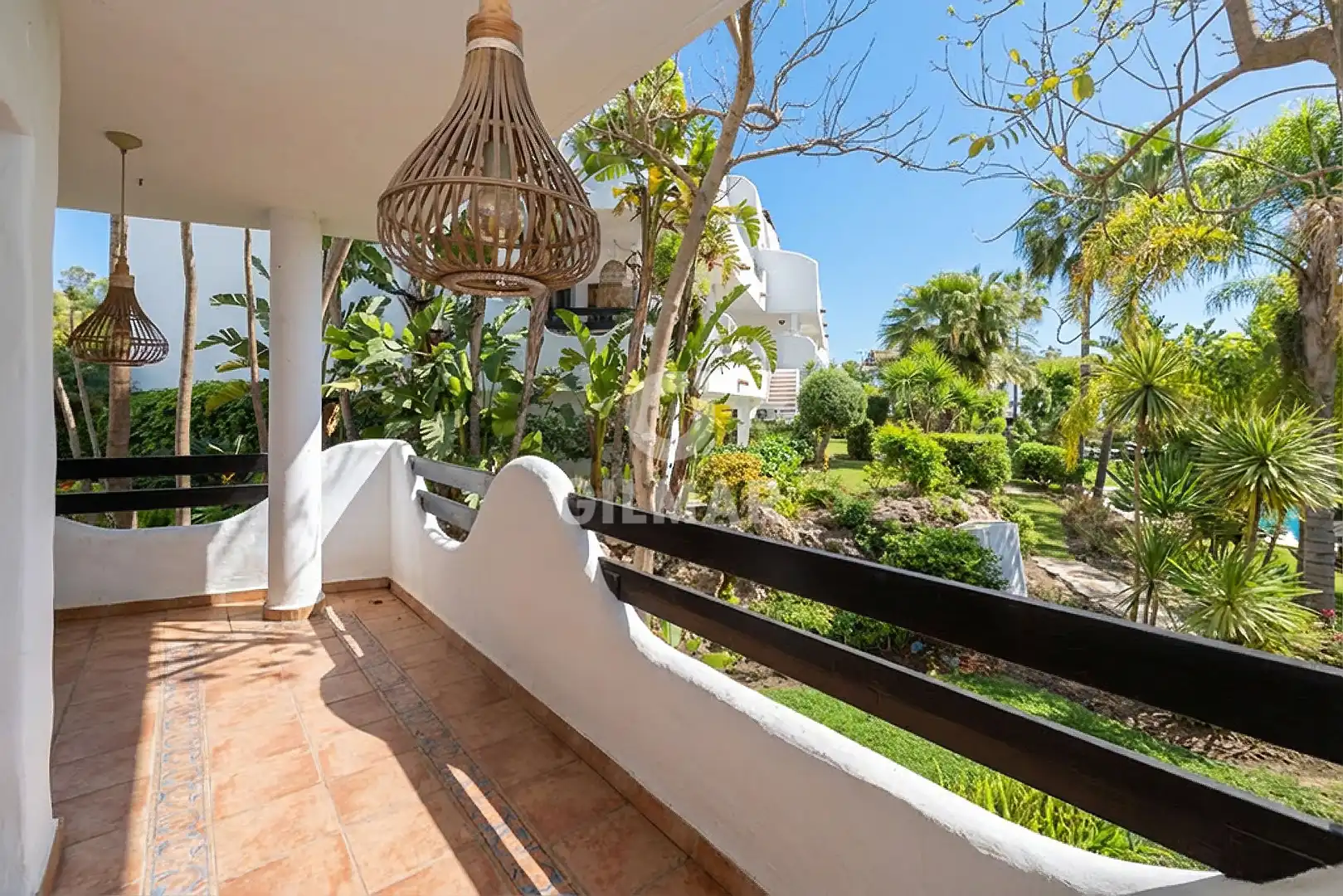 Jardín de Casa adosada en venta en Marbella con Calefacción, Jardín privado y Piscina