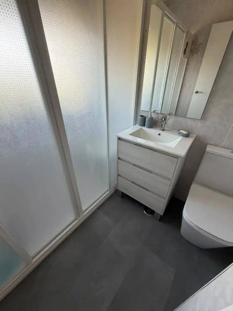 Flat with terrace to rent in Calle Santa María del Valle 17, imagen 23