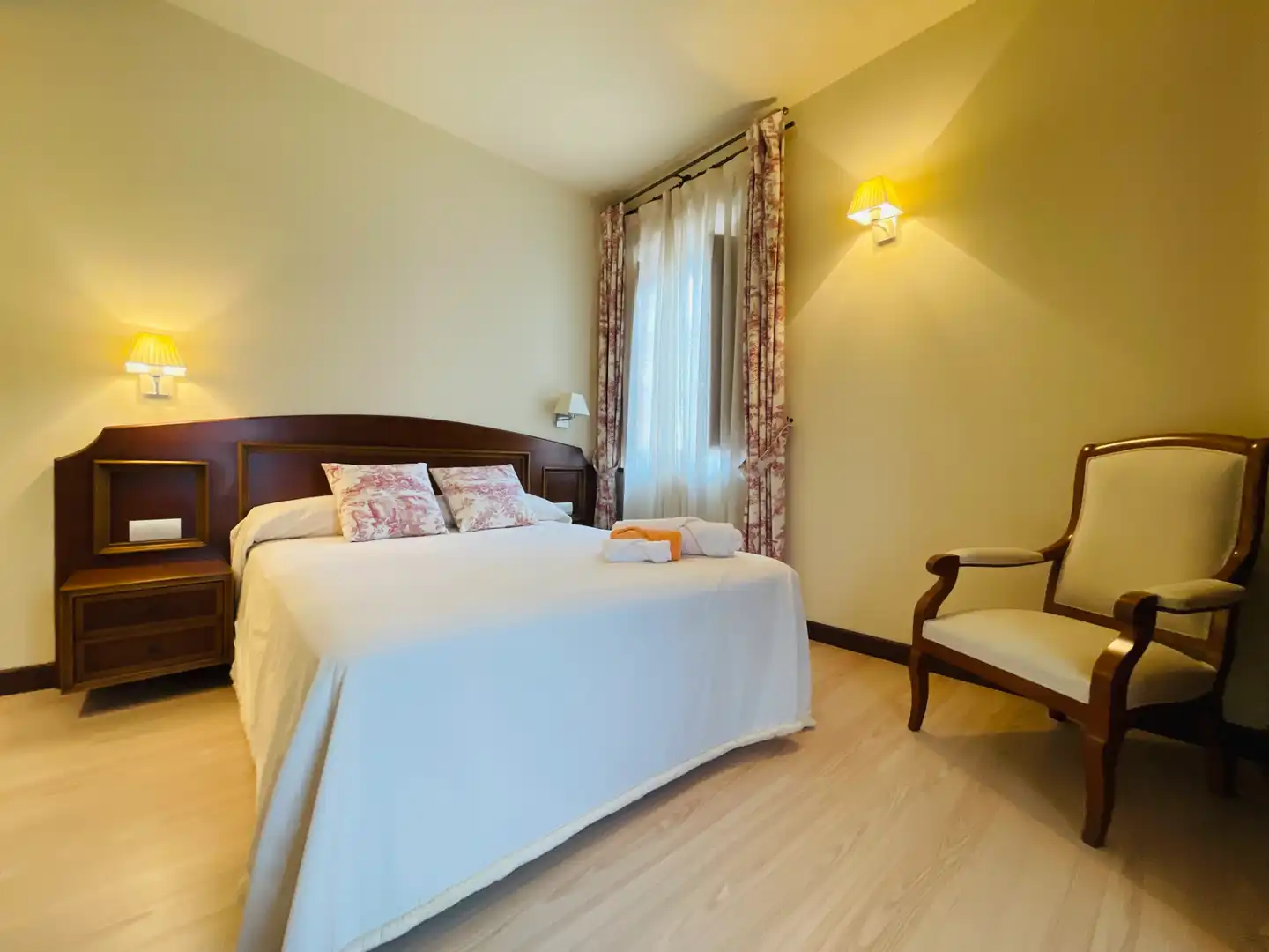 Habitación de Casa o chalet en venta en Los Yébenes con Aire acondicionado, Calefacción y Jardín privado